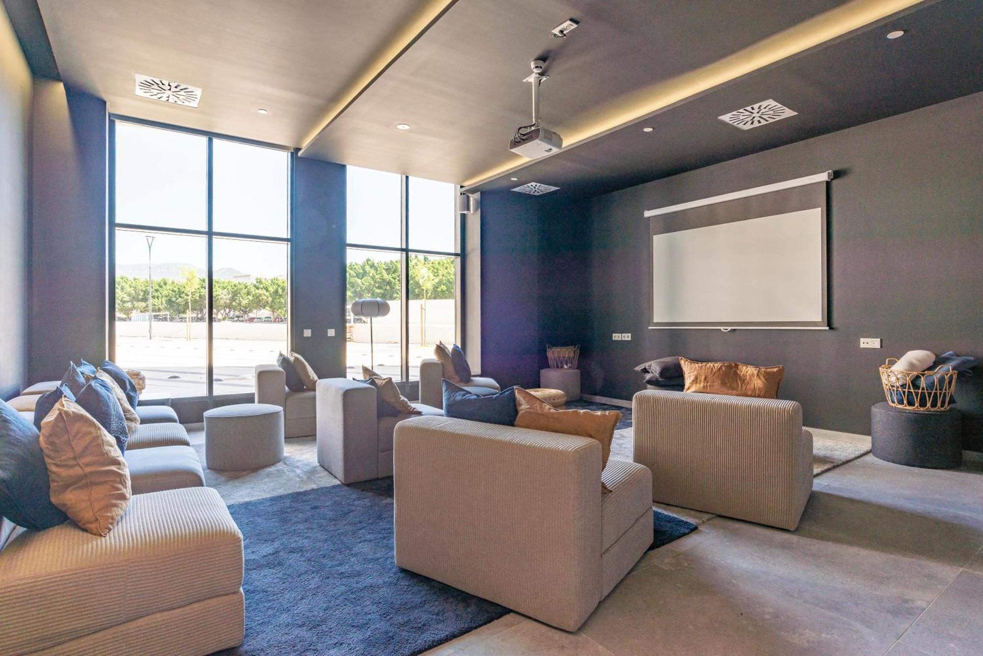 Apartamento Skyline Vi Pool & Coworking By Ele