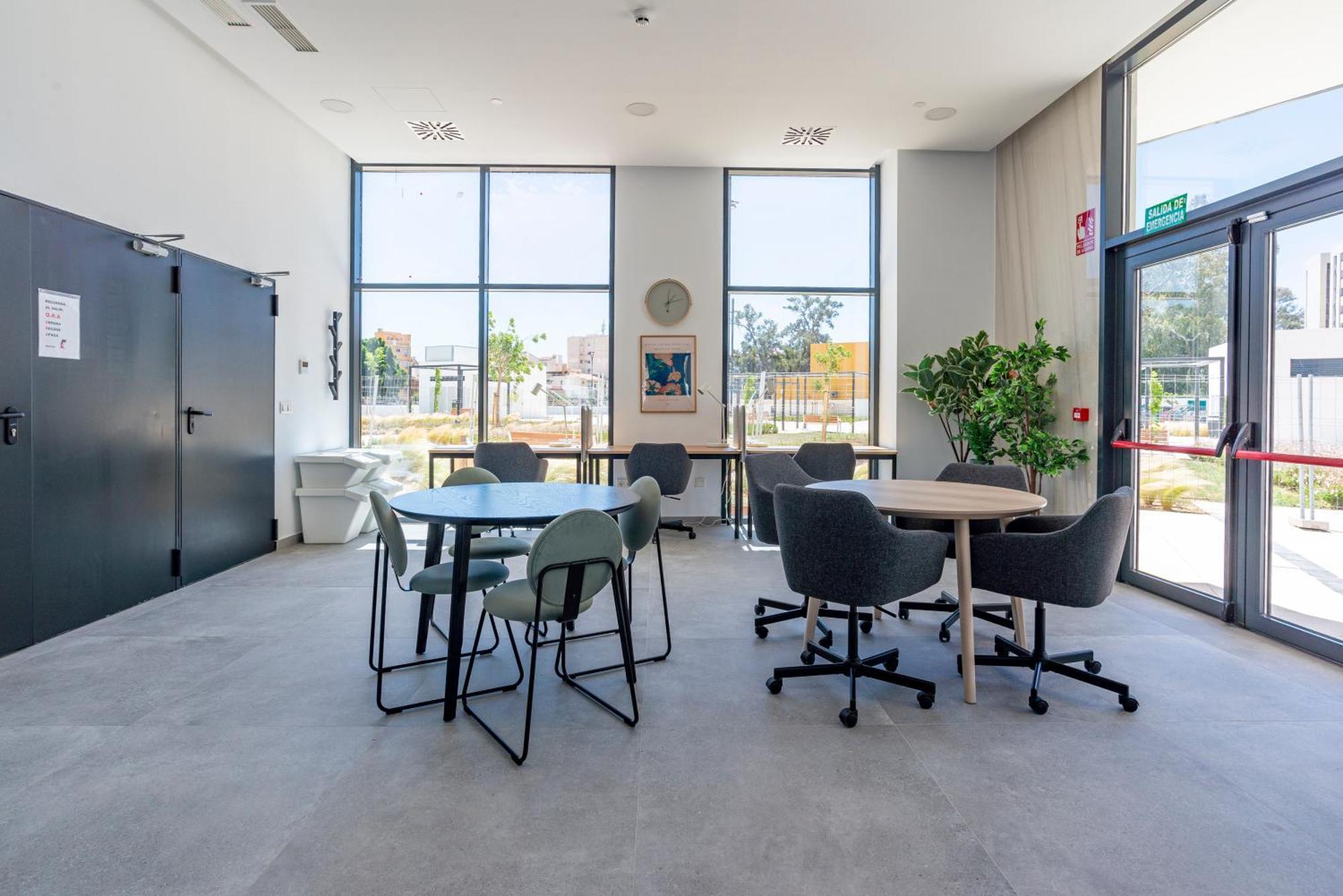 Apartamento Skyline Vi Pool & Coworking By Ele Málaga